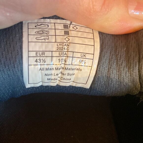 La Sportiva men’s trail shoes - size 10.5 blue, black and yellow - Picture 7 of 11